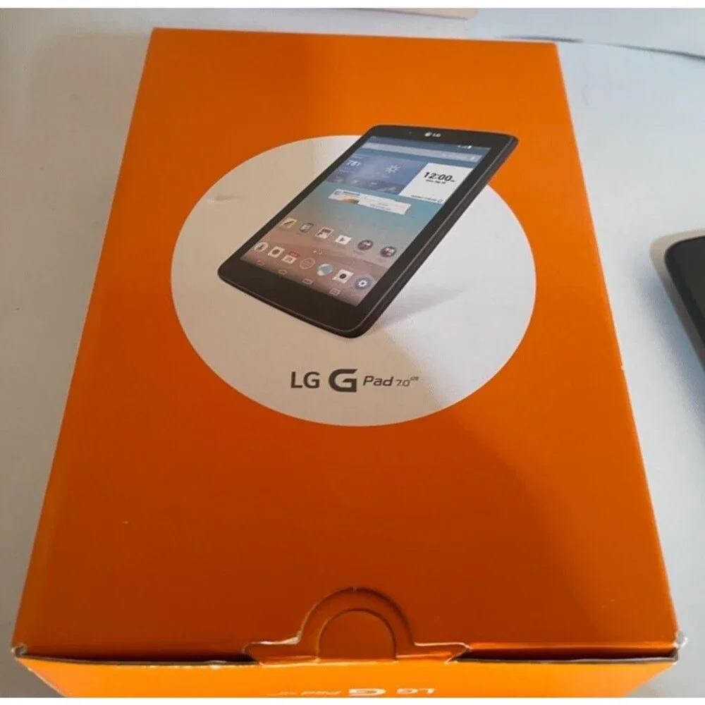 LG G Pad 7.0 LTE At&T LG-V410 16-GB Black 7